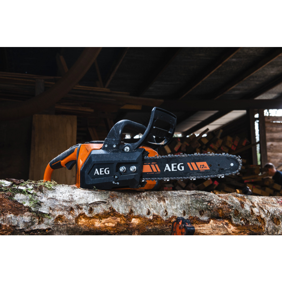 AEG 18 V szénkefe nélküli láncfűrész I ACS18B30 (4935471337) AEG 18 V szénkefe nélküli láncfűrész I ACS18B30 (4935471337)