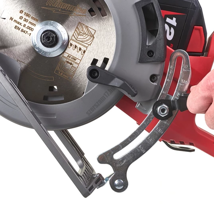 Milwaukee M18 FUEL™ körfűrész hátsó fogantyúval | M18 FCSRH66 (4933471444) Milwaukee M18 FUEL™ körfűrész hátsó fogantyúval | M18 FCSRH66 (4933471444)